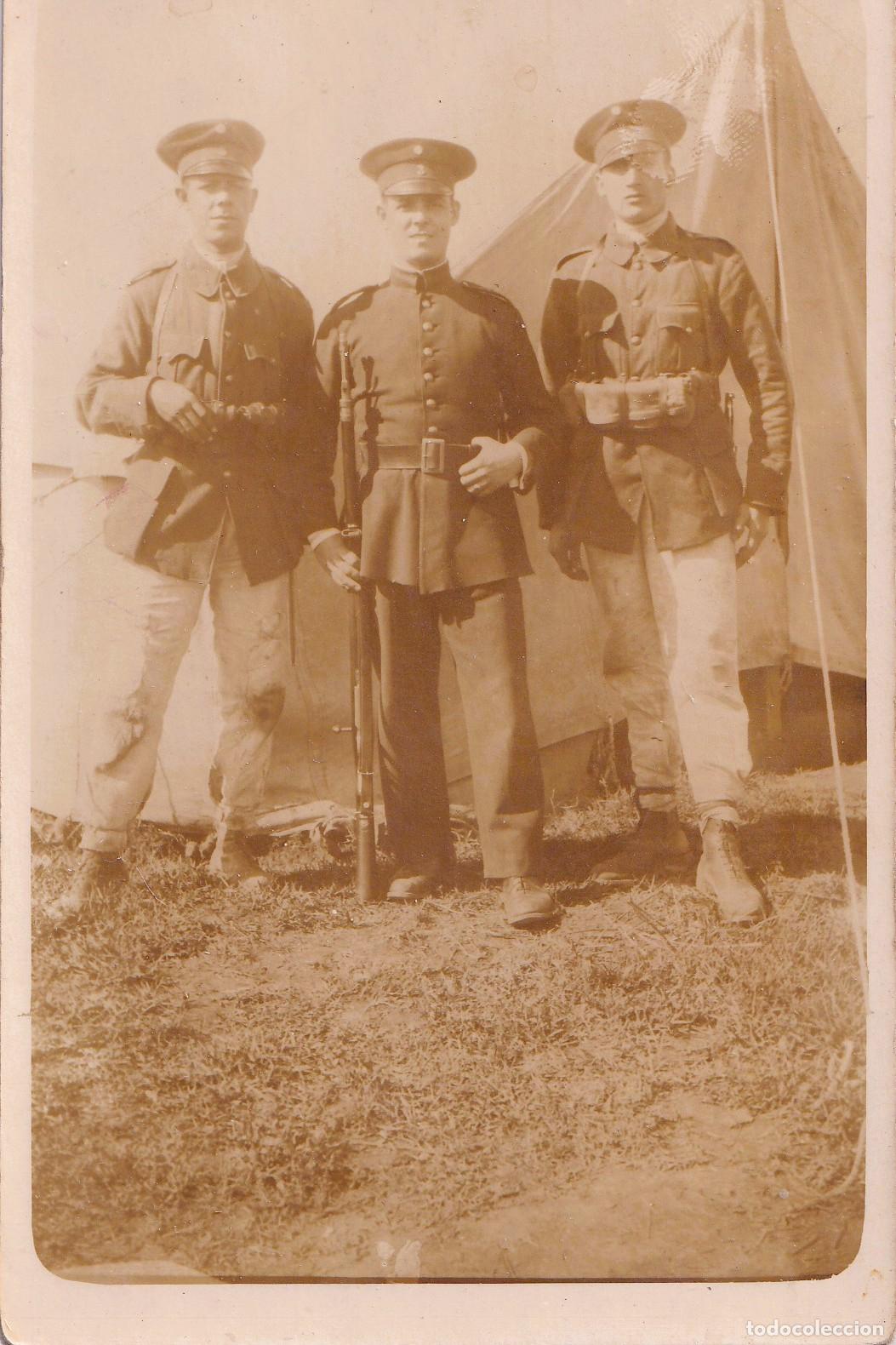 Militaria: Foto tipo postal de tres soldados argentinos, Campo de Mayo 1926 - CLC