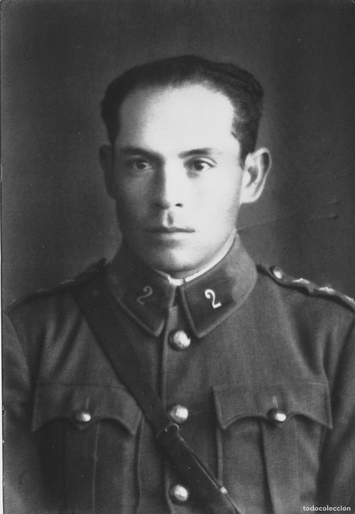 Militaria: Fotograf&iacute;a de estudio de soldado argentino, a&ntilde;os 20, buen formato, excelente impresi&oacute;n - CLC