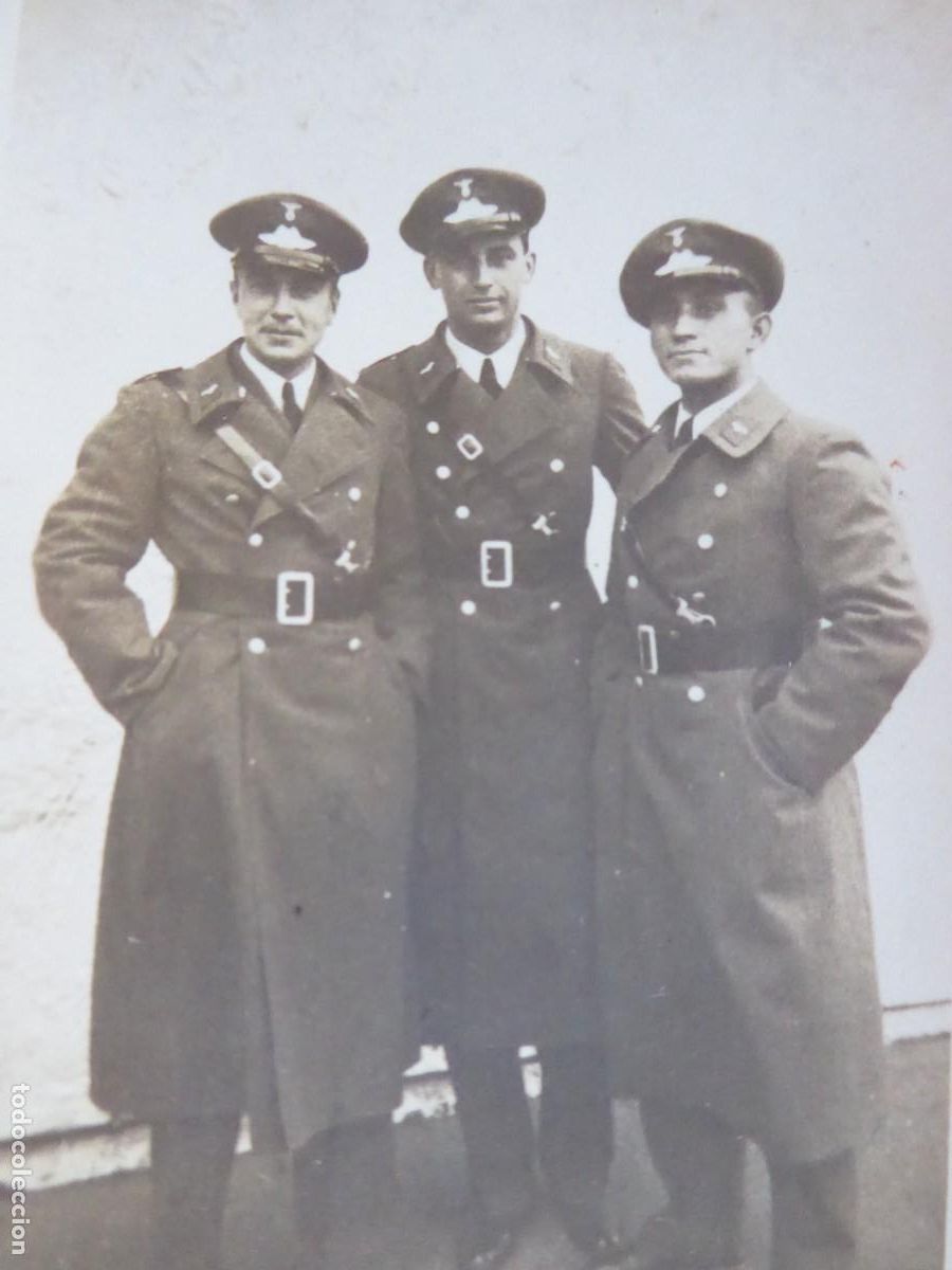 Militaria: Fotograf&iacute;a pilotos Luftwaffe. Wiener Neustadt