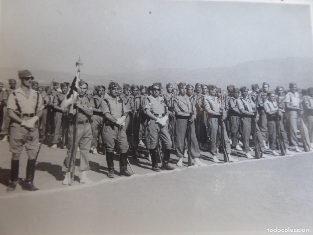 Militaria: Fotograf&iacute;a legionarios.
