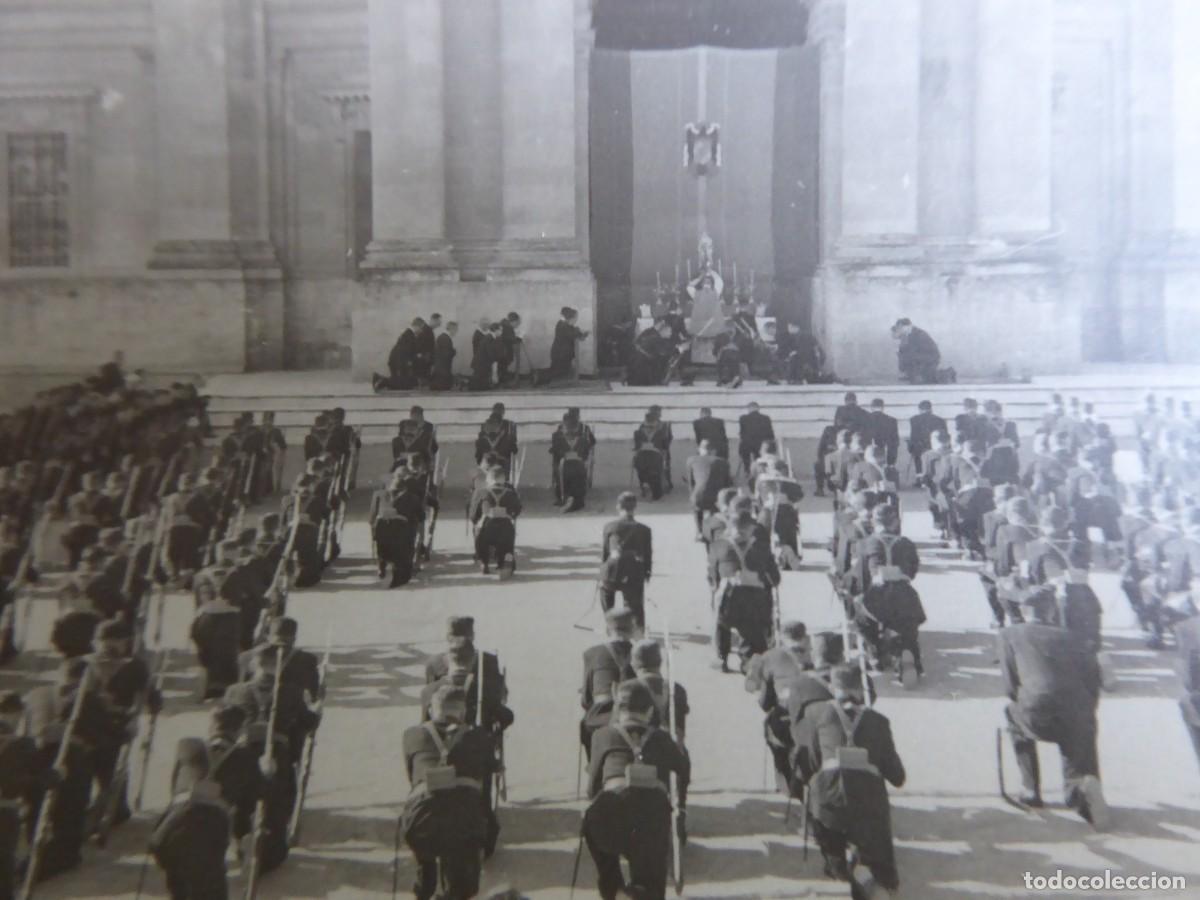 Militaria: Fotograf&iacute;a misa escuela naval San Fernando.
