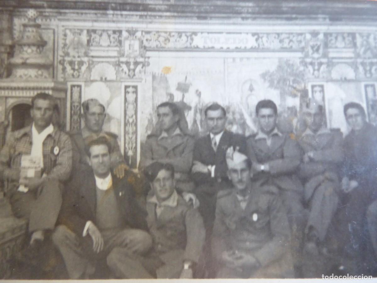 Militaria: Fotograf&iacute;a legionarios. Sevilla
