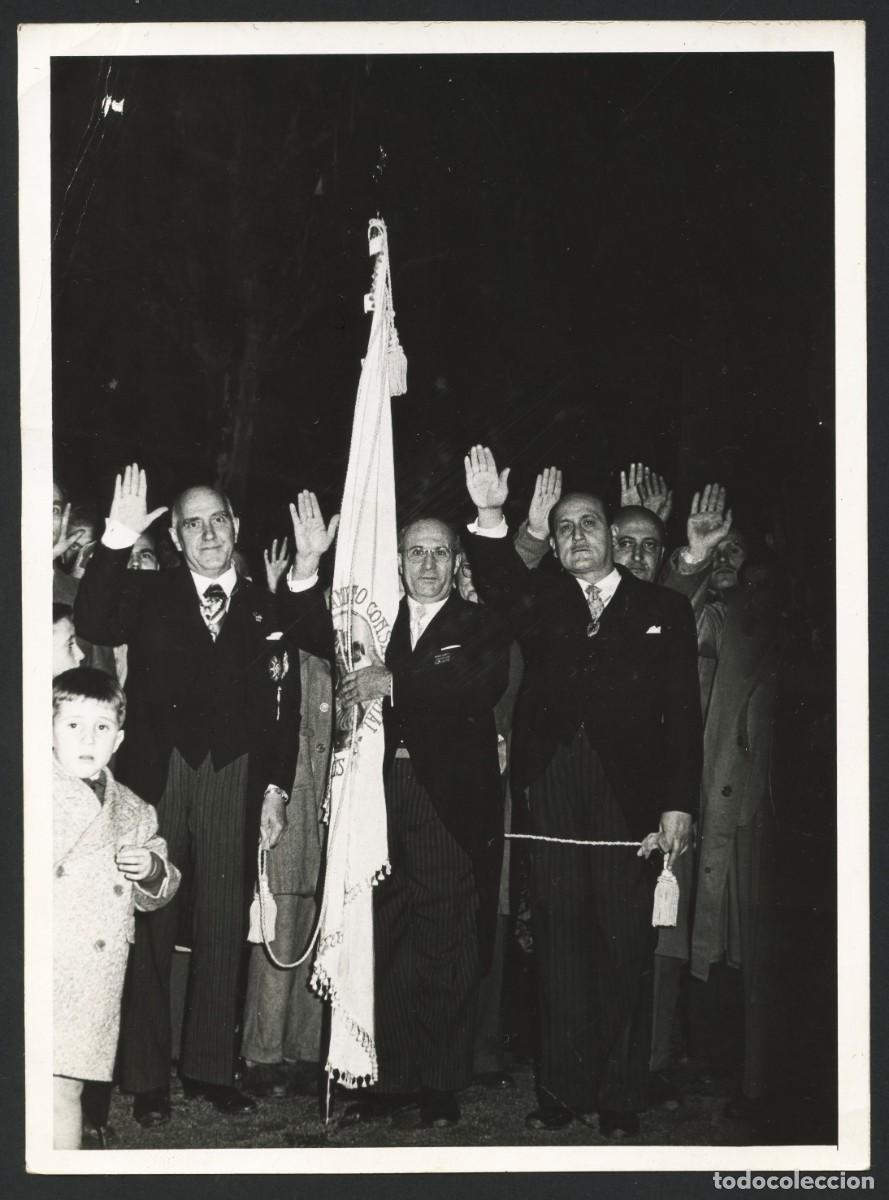 Militaria: POSGUERRA, FOTOGRAF&Iacute;A, JERARCAS DE FALANGE, CATALU&Ntilde;A, FOTO HORTOL&Aacute;, (5)