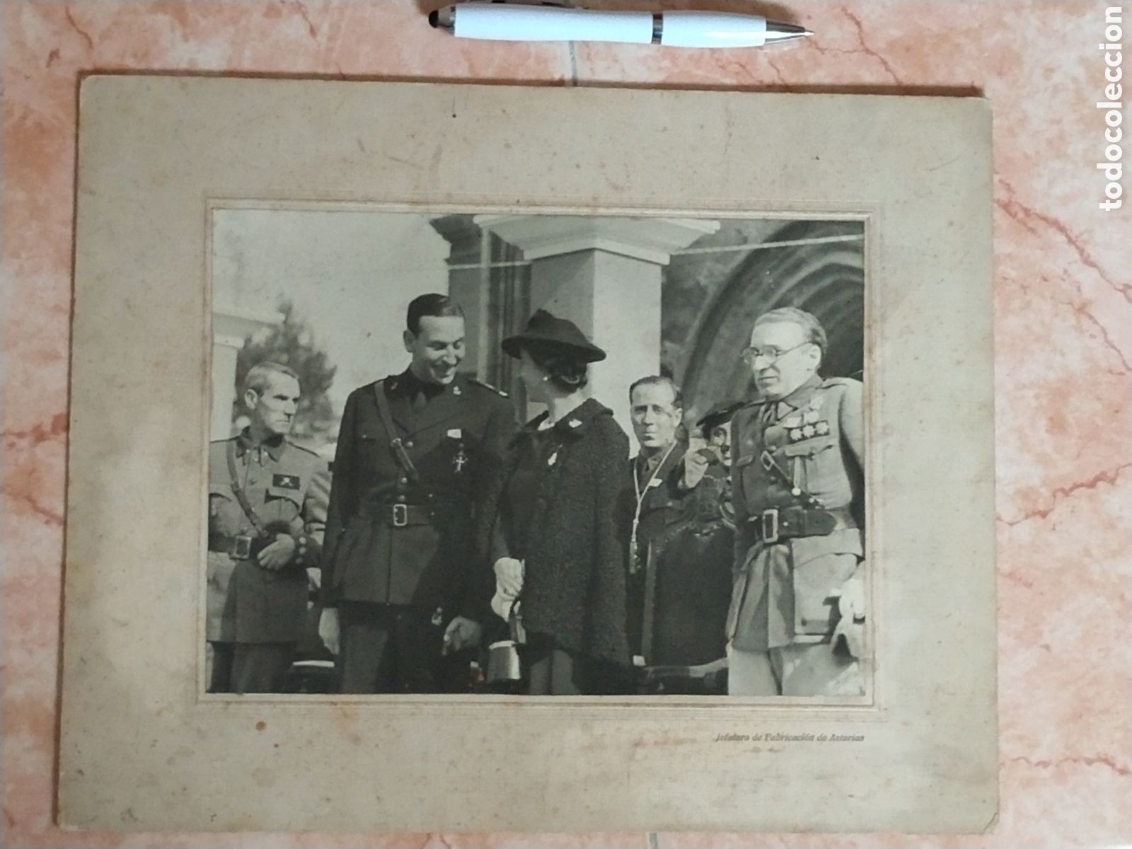 Militaria: Fotograf&iacute;a guerra civil bando nacional Oviedo.Asturias.Carmen Polo.falange.requete.patriotico.milita