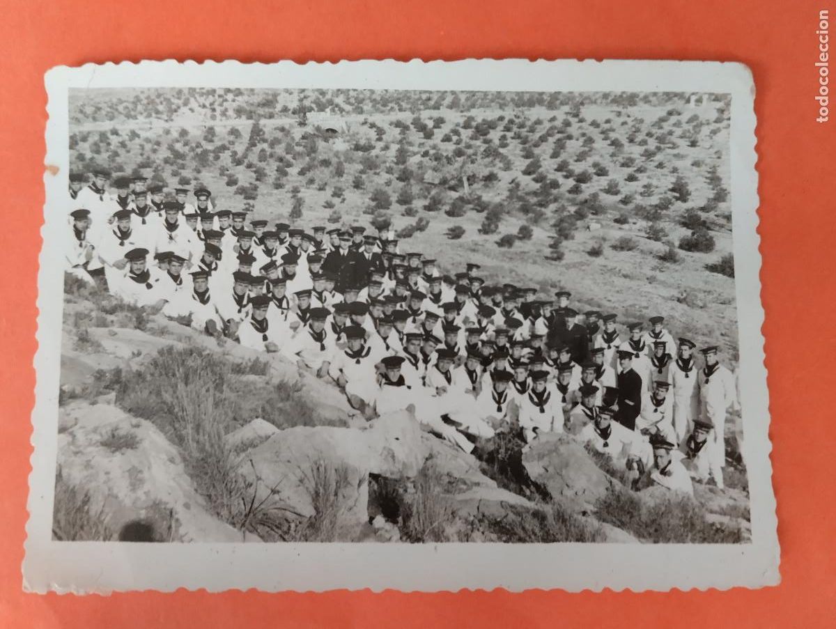 Military Antiques: FOTO MILITARES MARINA CARTAGENA MURCIA. A&Ntilde;O 1951. 11,5X8,5CM.
