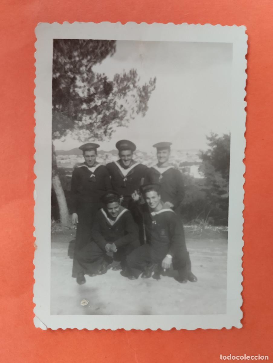 Military Antiques: FOTO MILITARES MARINA PORTO CRISTO MANACOR CUEVAS DRACH ENTRADA..A&Ntilde;O 1952. 9X6,3CM.