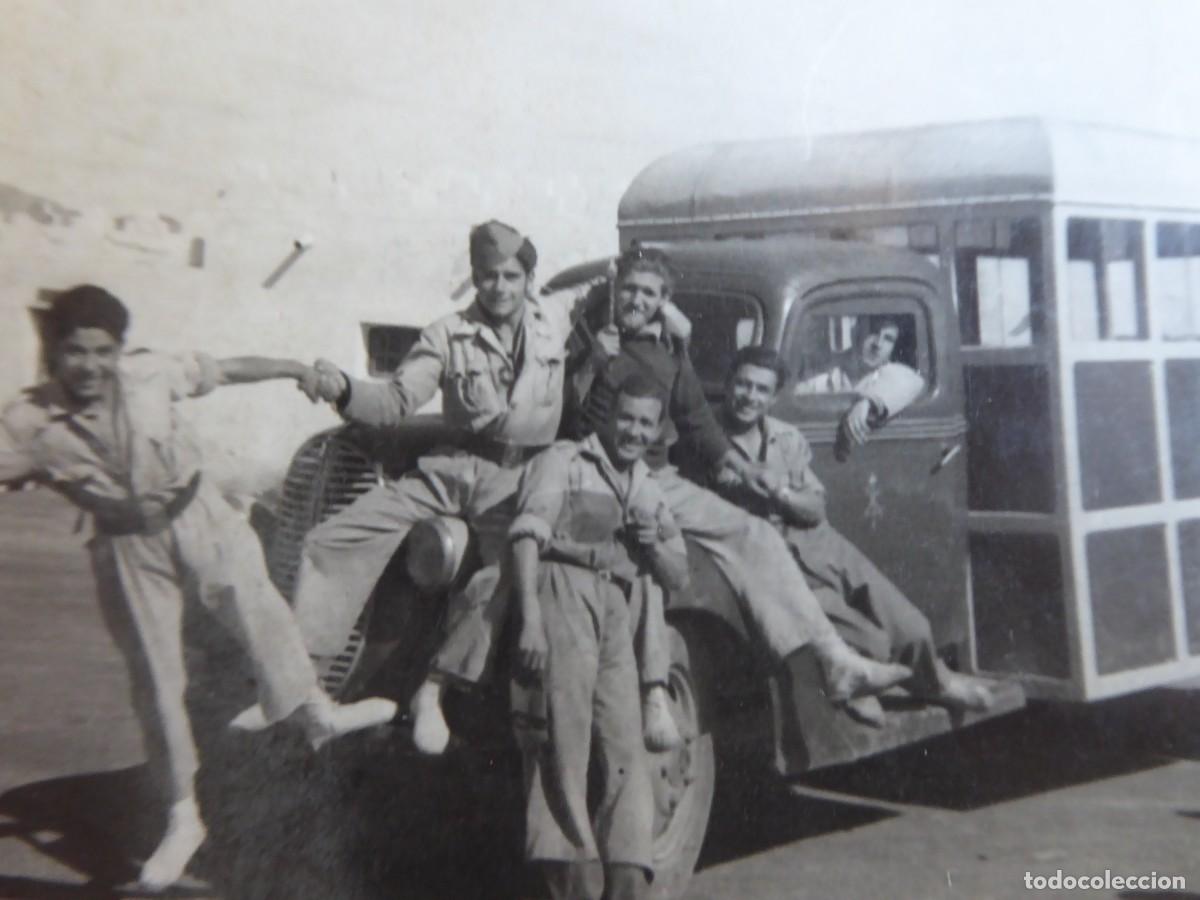Militaria: Fotograf&iacute;a legionarios.