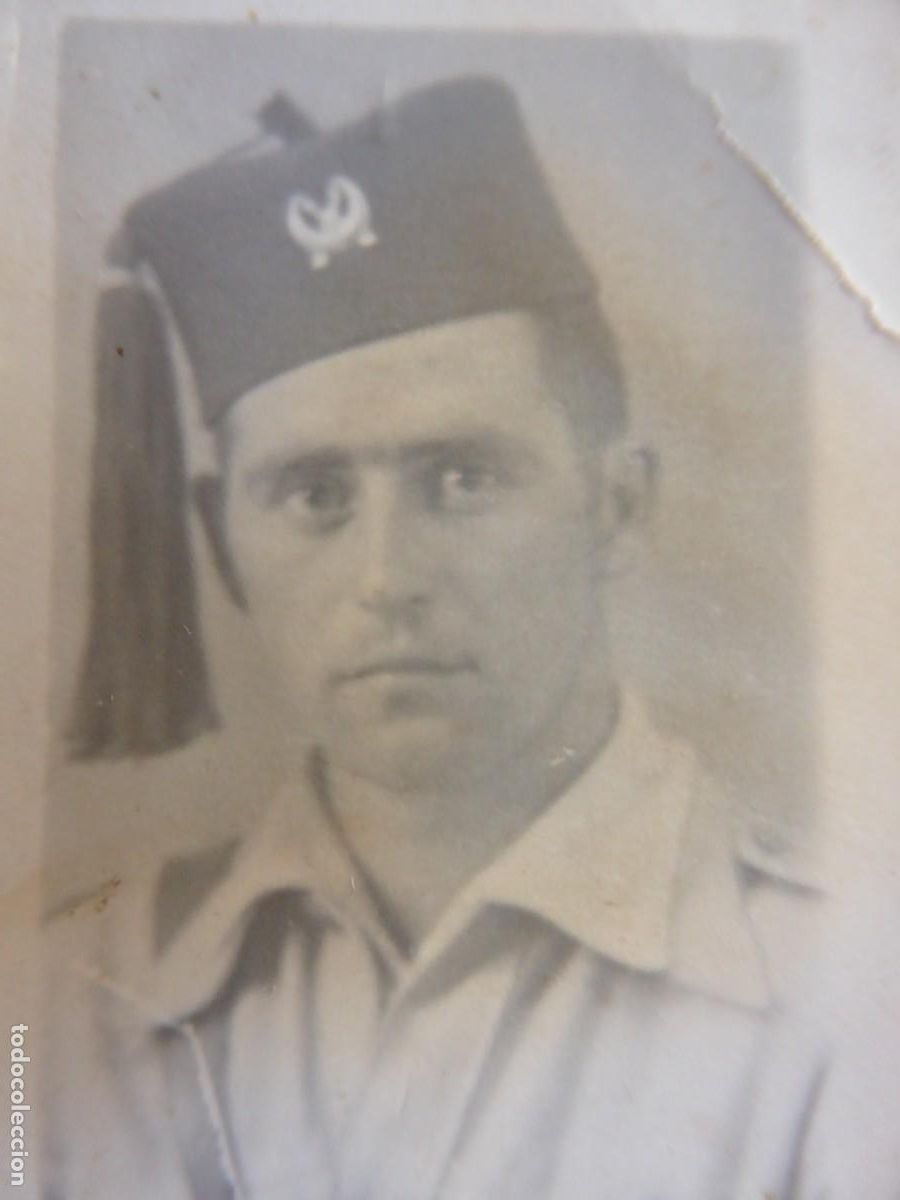 Militaria: Fotograf&iacute;a oficial regulares.