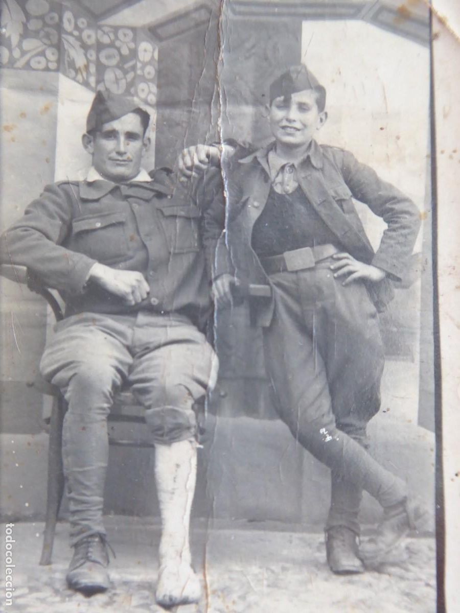 Militaria: Fotograf&iacute;a legionario herido. Guerra Civil