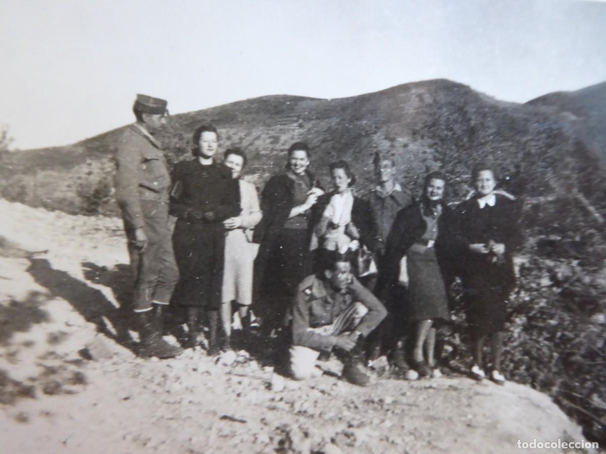 Militaria: Fotograf&iacute;a soldados del ej&eacute;rcito nacional.