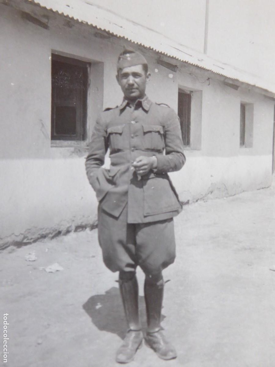 Militaria: Fotograf&iacute;a teniente del ej&eacute;rcito espa&ntilde;ol. Villa Sanjurjo 1931