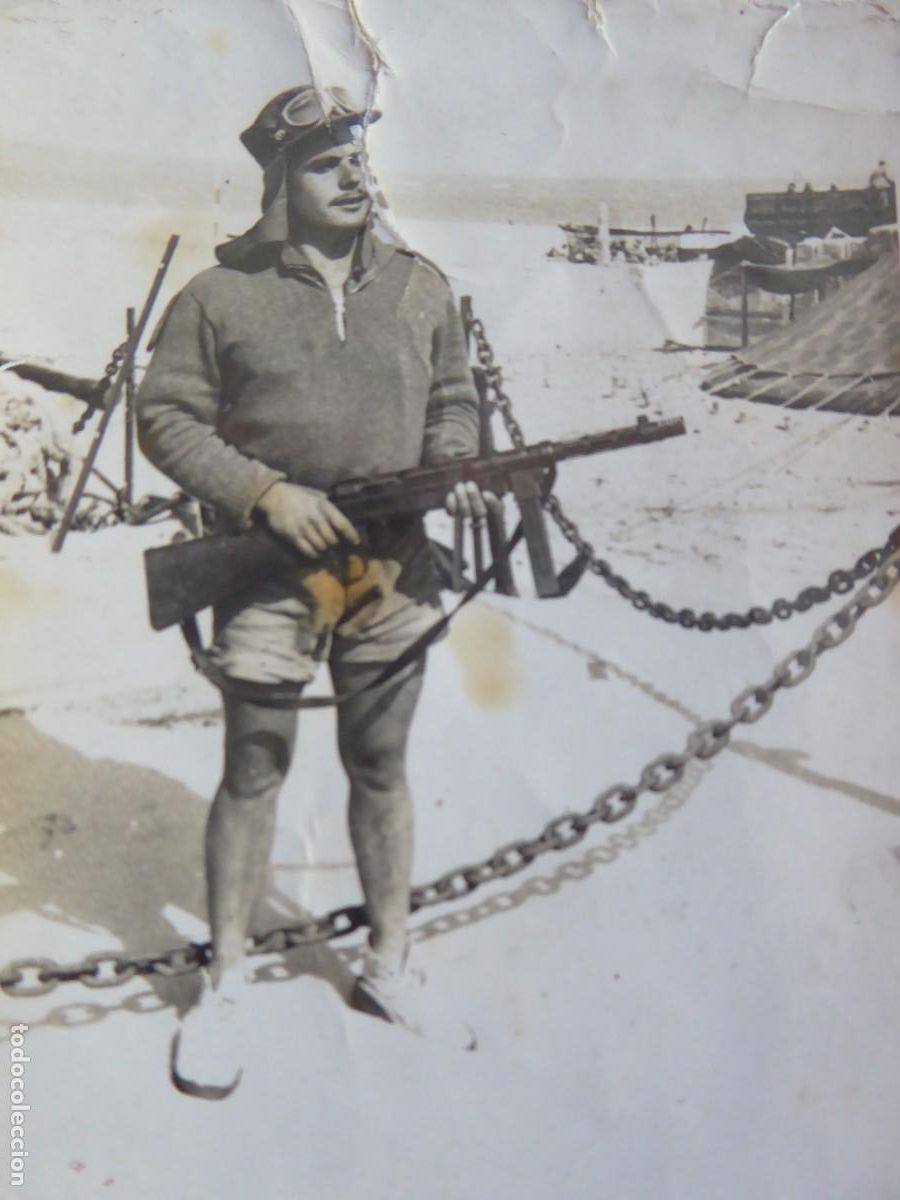 Militaria: Fotograf&iacute;a legionario.