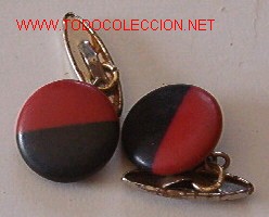 Militaria: Gemelos con la bandera de la CNT - Foto 1
