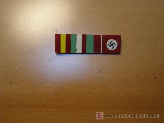 Military Antiques: Insignia patri&oacute;tica, de los paises que apoyaban al bando franquista.