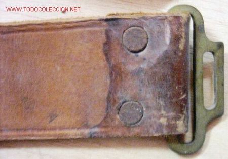 Militaria: Correa de cuero marr&oacute;n. - Foto 1
