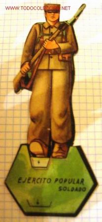 Militaria: Soldados del Ej&eacute;rcito Popular en cart&oacute;n.Tierra. Soldado.