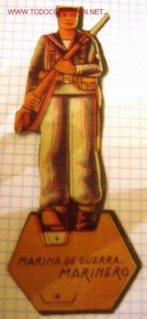 Militaria: Soldados del Ej&eacute;rcito Popular en cart&oacute;n.Marina de guerra. Marinero de blanco.