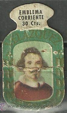 Military Antiques: F1 Emblema de AUXILIO SOCIAL Serie G n&ordm; 6 VELAZQUEZ (corte en la mitad del ejemplar)