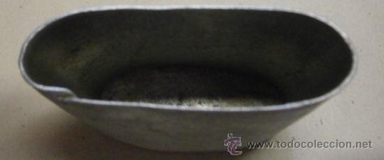 Militaria: Vaso de aluminio para licor - Foto 2