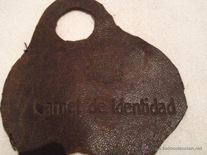 Militaria: RESTO DE CARNET DE IDENTIDAD REPUBLICANO. !!!!!