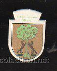 Militaria: EMBLEMA DE AUXILIO SOCIAL DE 30 CENTIMOS. SERIE C N&ordm; 15. PIZARRO