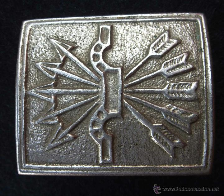 Militaria: Hebilla FALANGE fundicion - Foto 1
