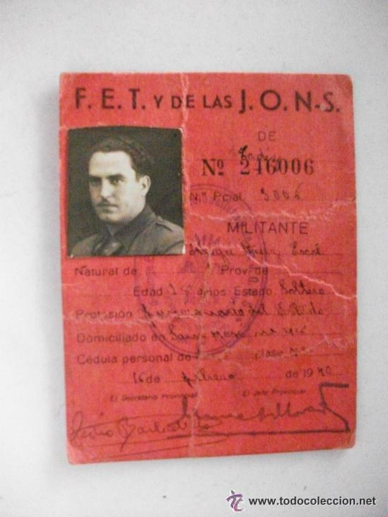 Militaria: GUERRA CIVIL: CARNET PROVISIONAL DE FALANGE DE UN MILITAR . HAN QUERIDO DESTRUIRLO.