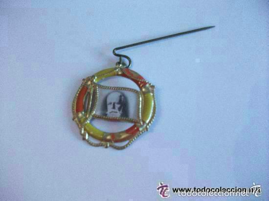 Military Antiques: GUERRA CIVIL : EMBLEMA PATRIOTICO CON FOTO DEL GENERAL CABANELLAS