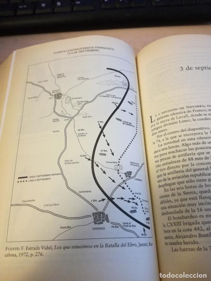 Militaria: Libro de la batalla del ebro - Foto 2