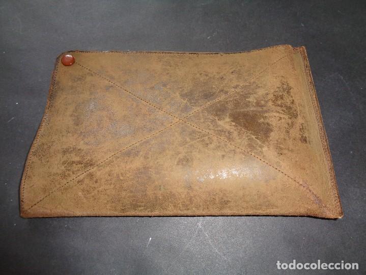 Militaria: ANTIGUA CARTERA DE CUERO PARA GUARDAR CORRESPONDENCIA