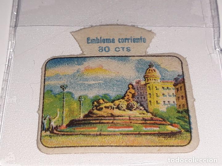 Militaria: ANTIGUO EMBLEMA AUXILIO SOCIAL - MADRID - CIBELES- SERIE M - N&ordm; 3 - A&Ntilde;OS 40 30 CTS