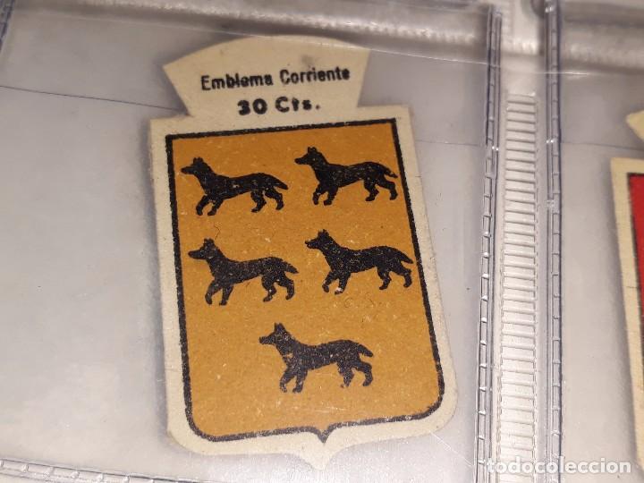 Militaria: ANTIGUO EMBLEMA AUXILIO SOCIAL - ANDRADE - SERIE B - N&ordm; 135- A&Ntilde;OS 40 30 CTS