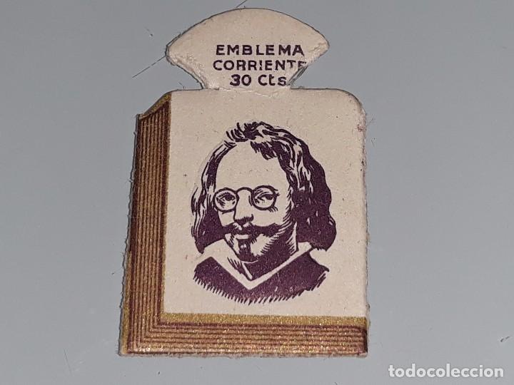 Militaria: ANTIGUO EMBLEMA AUXILIO SOCIAL - QUEVEDO - SERIE G - N&ordm; 13 - A&Ntilde;OS 40 30 CTS