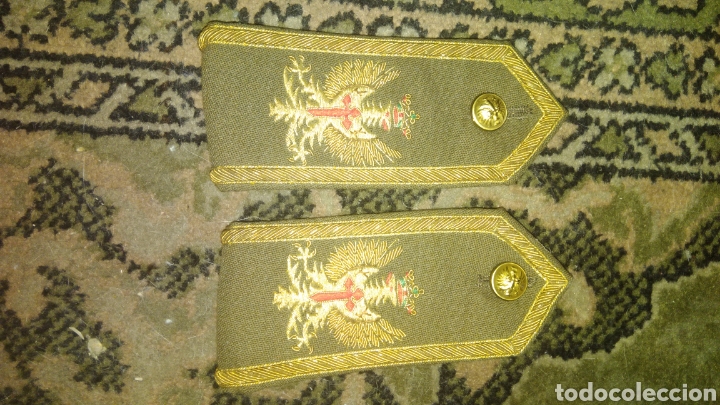 Militaria: Hombreras de coronel de la guerra civil. Bando nacional. Nuevas
