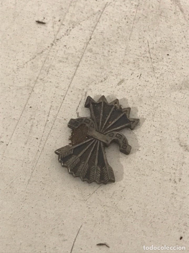 Militaria: Insignia Falange