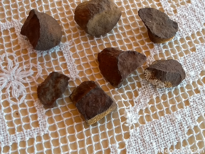 Militaria: **LOTE DE OBJETOS DE TRINCHERAS, PARECIAN METRALLA PERO LOS TROZOS NO IMANTAN, NO S&Eacute; DE MATERIAL SON