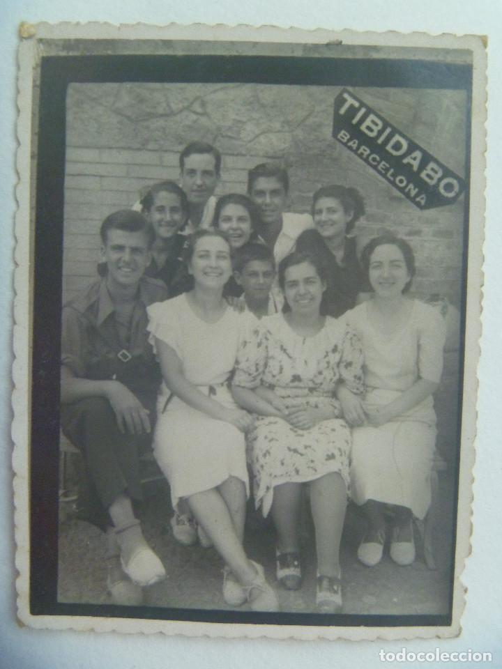 Militaria: MINUTERO DEL FOTOGRAFO DEL TIBIDABO DE BARCELONA: MILITAR Y AMIGOS ( CHICAS FALANGE ), 1939