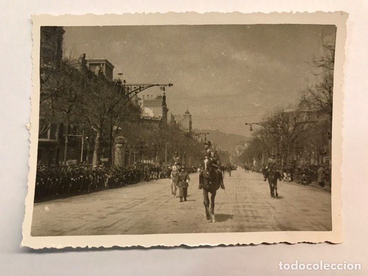 Military Antiques: MILITAR. FOTOGRAF&Iacute;A. Barcelona?? y el Desfile de la Victoria (h.1930?)