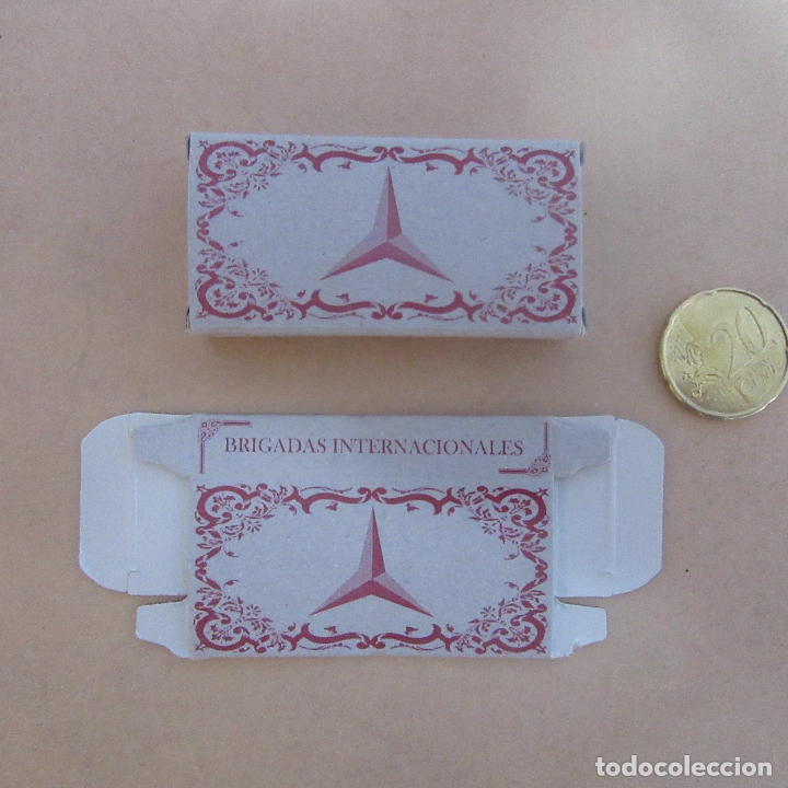 Militaria: Caja militar brigadas internacionales republica para medalla tama&ntilde;o peque&ntilde;o