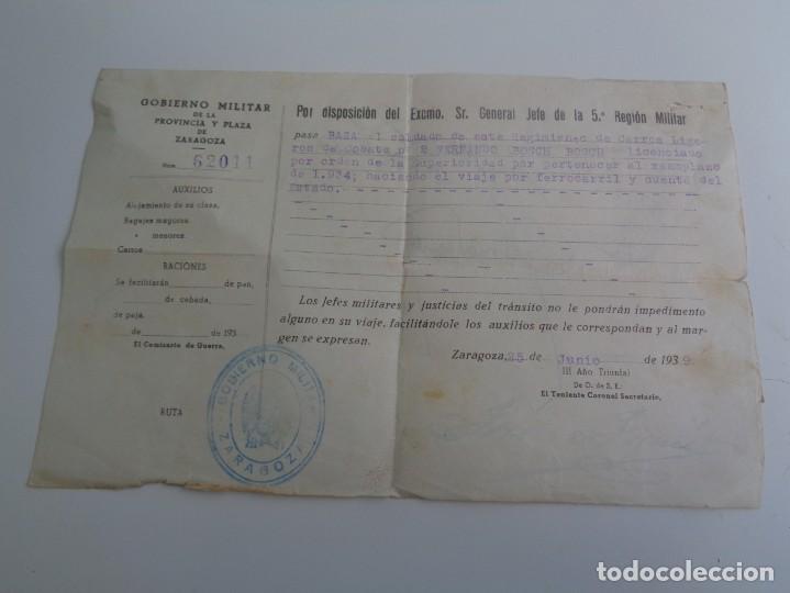 Militaria: AUTORIZACION PARA VIAJAR EN TREN --- SOLDADO REGIMIENTO DE CARROS LIGEROS --- 1939