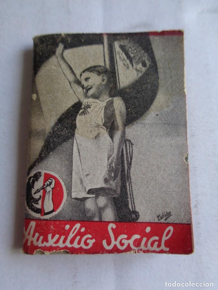 Militaria: AUXILIO SOCIAL 1936/1939 - LIBRITO 35 PAGINAS -TAMA&Ntilde;O 3,5X5 CM - con muchas fotos