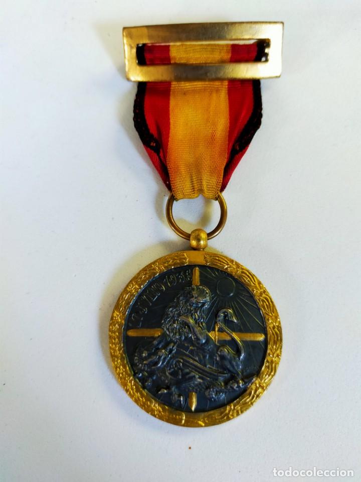 Militaria: MEDALLA MILITAR COMBATE CAMPA&Ntilde;A GUERRA CIVIL 1936 CON PASADOR Y CINTA