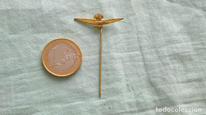 Militaria: Miniatura solapa de Aguja , Piloto Italiano.Aviacion Legionaria.Guerra Civil..