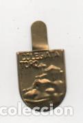 Militaria: INSIGNIA LATON-COLEGIATA TORO- VER FOTO