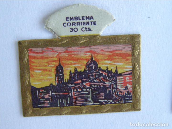 Military Antiques: EMBLEMA CORRIENTE AUXILIO SOCIAL