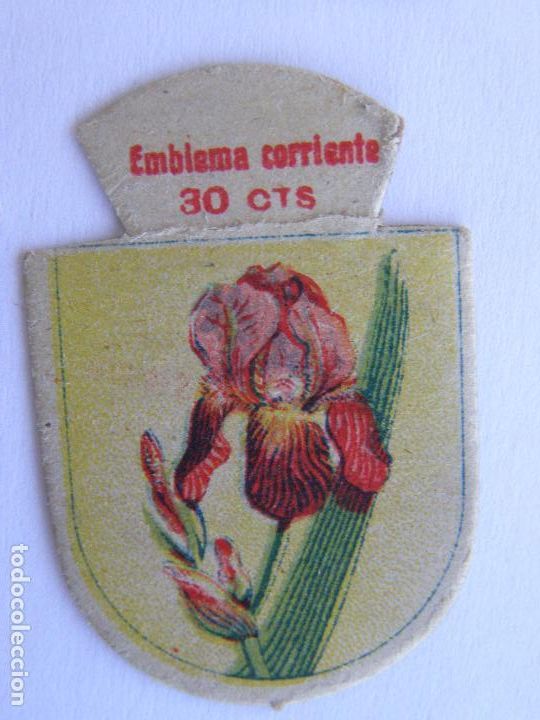 Military Antiques: EMBLEMA CORRIENTE AUXILIO SOCIAL