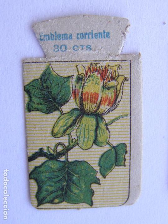 Military Antiques: EMBLEMA CORRIENTE AUXILIO SOCIAL