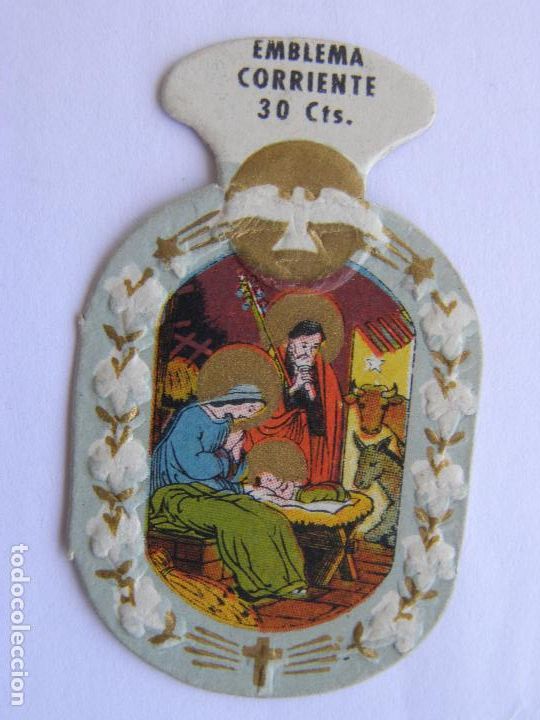 Militaria: EMBLEMA CORRIENTE AUXILIO SOCIAL