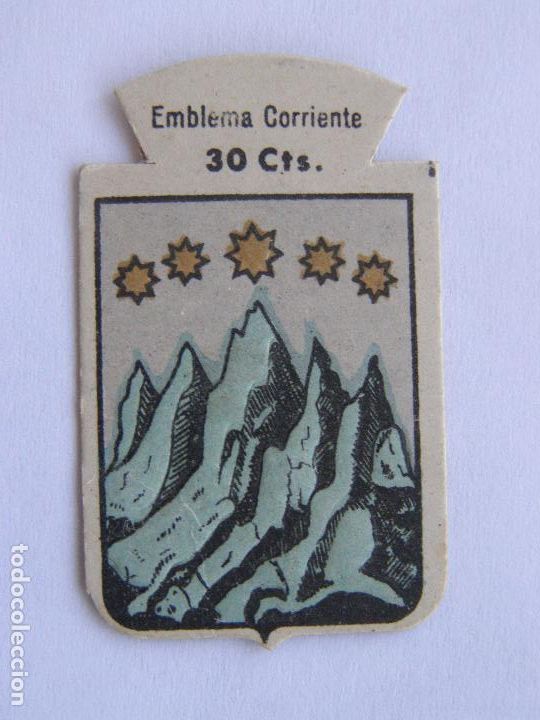 Militaria: EMBLEMA CORRIENTE AUXILIO SOCIAL