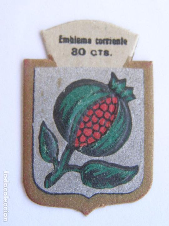 Military Antiques: EMBLEMA CORRIENTE AUXILIO SOCIAL 30 CENTIMOS